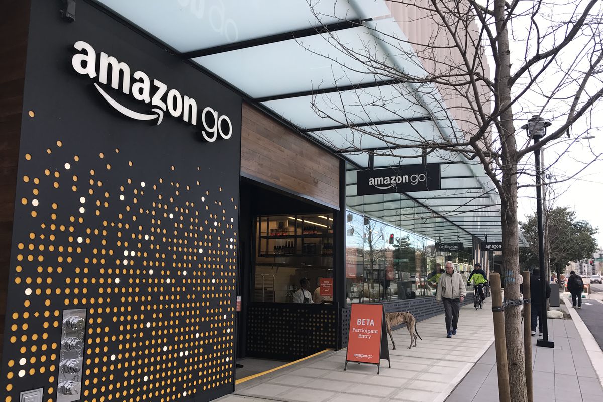 Read more about the article Amazon will open a second cashier less Go store in Seattle