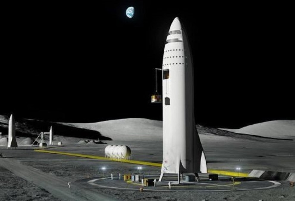 Read more about the article SpaceX is ready for its first passenger for a trip around the moon